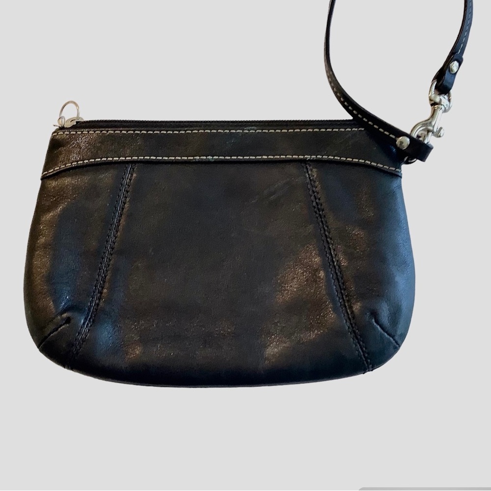 2 Coach Wristlets One Leather One Cloth - Picture 3 of 9